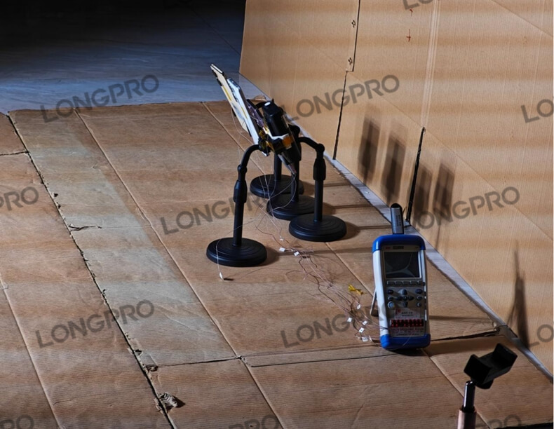 手機溫控全光譜測試.jpg 手機溫控全光譜測試.jpg